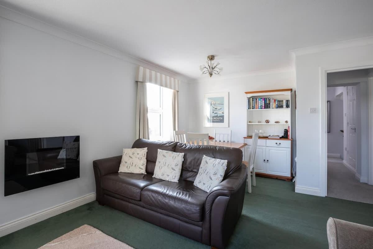 Fabulous High Street Townhouse With Stunning Views & Parking At 'Eagles Nest' Villa Falmouth Luaran gambar
