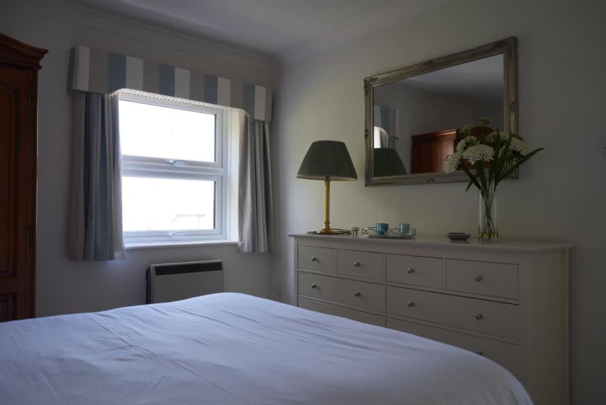 Fabulous High Street Townhouse With Stunning Views & Parking At 'Eagles Nest' Villa Falmouth Luaran gambar